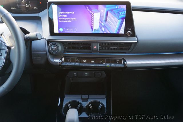 2023 Toyota Prius XLE AWD PANORAMIC ROOF CARPLAY REAR CAM HOT SEATS 12.3" MULTIMED - 23035830 - 22