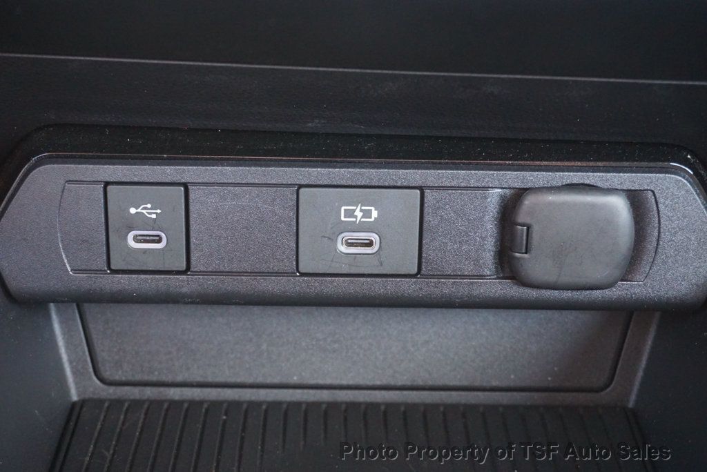2023 Toyota Prius XLE AWD PANORAMIC ROOF CARPLAY REAR CAM HOT SEATS 12.3" MULTIMED - 23035830 - 33