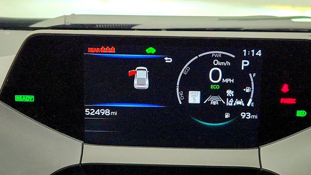 2023 Toyota Prius XLE w/ Fixed Glass Roof, 12.3'' Screen & Digital Key - 23097492 - 14