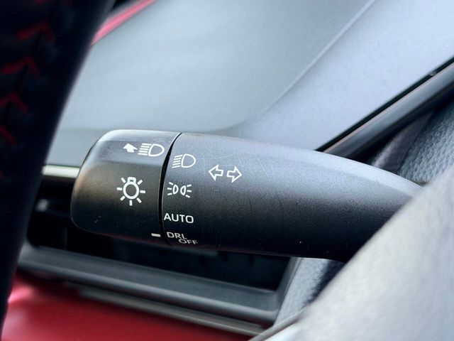 2023 Toyota Prius Prime XSE - 23058656 - 31