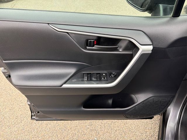 2023 Toyota RAV4 Hybrid LE AWD - 23071991 - 17