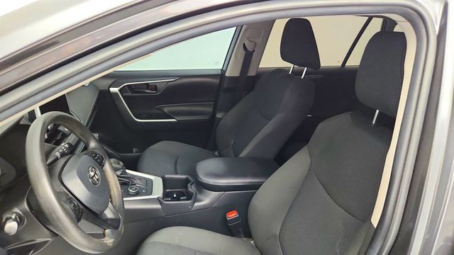 2023 Toyota RAV4 Hybrid LE AWD - 23022490 - 17