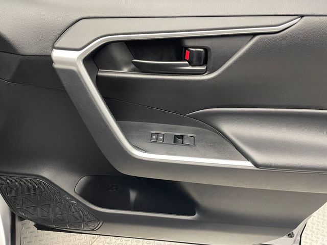 2023 Toyota RAV4 Hybrid LE AWD - 22938894 - 13