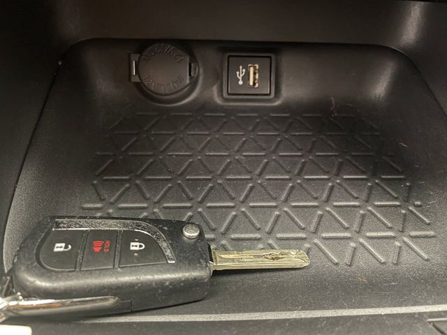 2023 Toyota RAV4 Hybrid LE AWD - 22938894 - 26