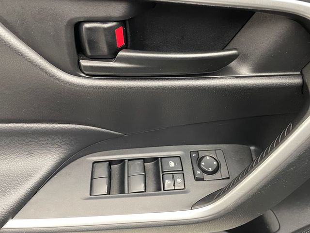 2023 Toyota RAV4 Hybrid LE AWD - 22968021 - 9