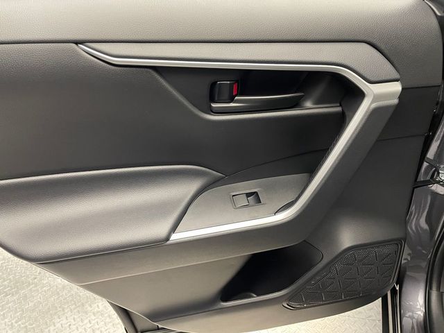 2023 Toyota RAV4 Hybrid LE AWD - 22968021 - 30