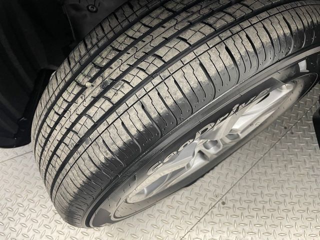 2023 Toyota RAV4 Hybrid LE AWD - 22977013 - 44