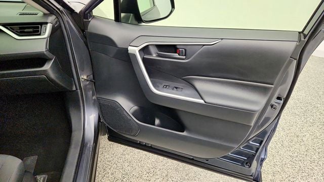 2023 Toyota RAV4 Hybrid LE AWD - 23091415 - 24
