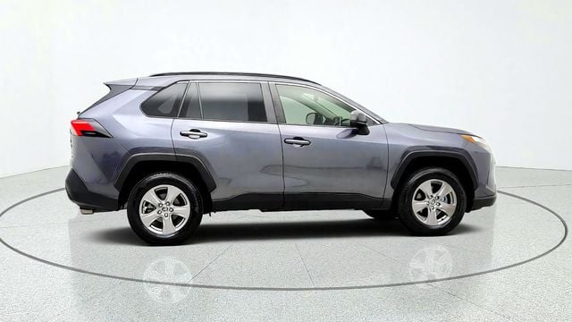 2023 Toyota RAV4 Hybrid LE AWD - 23091415 - 3