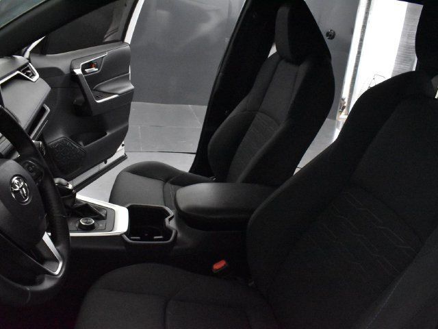 2023 Toyota RAV4 Hybrid SE AWD - 23092620 - 4