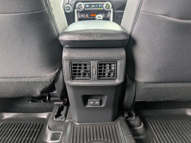 2023 Toyota RAV4 Hybrid SE AWD - 23078838 - 18
