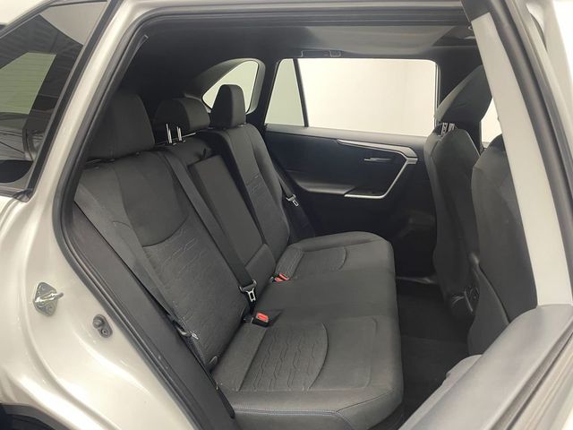 2023 Toyota RAV4 Hybrid SE AWD - 22973054 - 37