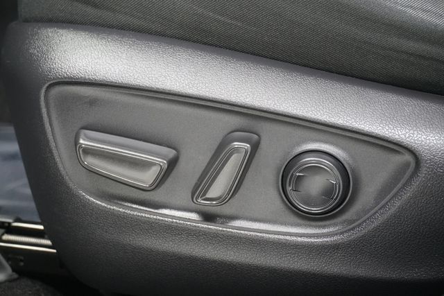 2023 Toyota RAV4 Hybrid XLE AWD - 23003186 - 13