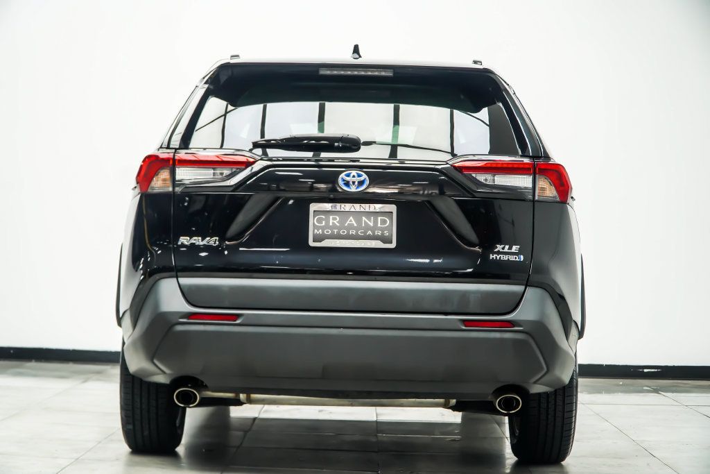 Toyota RAV4 photo 13