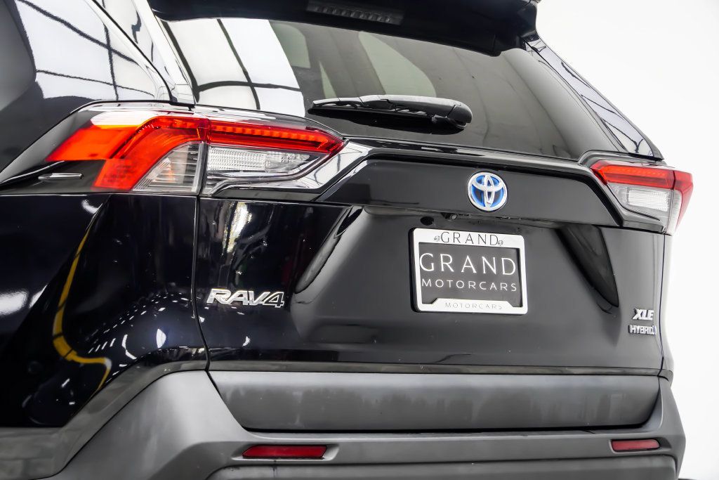 Toyota RAV4 photo 15