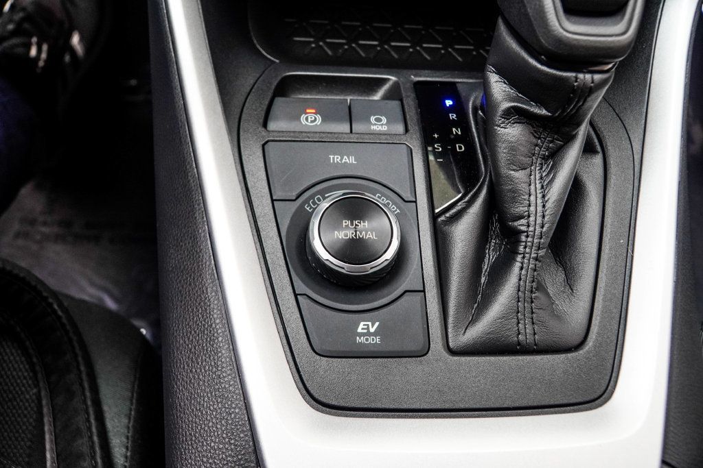 Toyota RAV4 photo 22