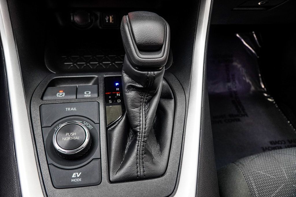 Toyota RAV4 photo 23