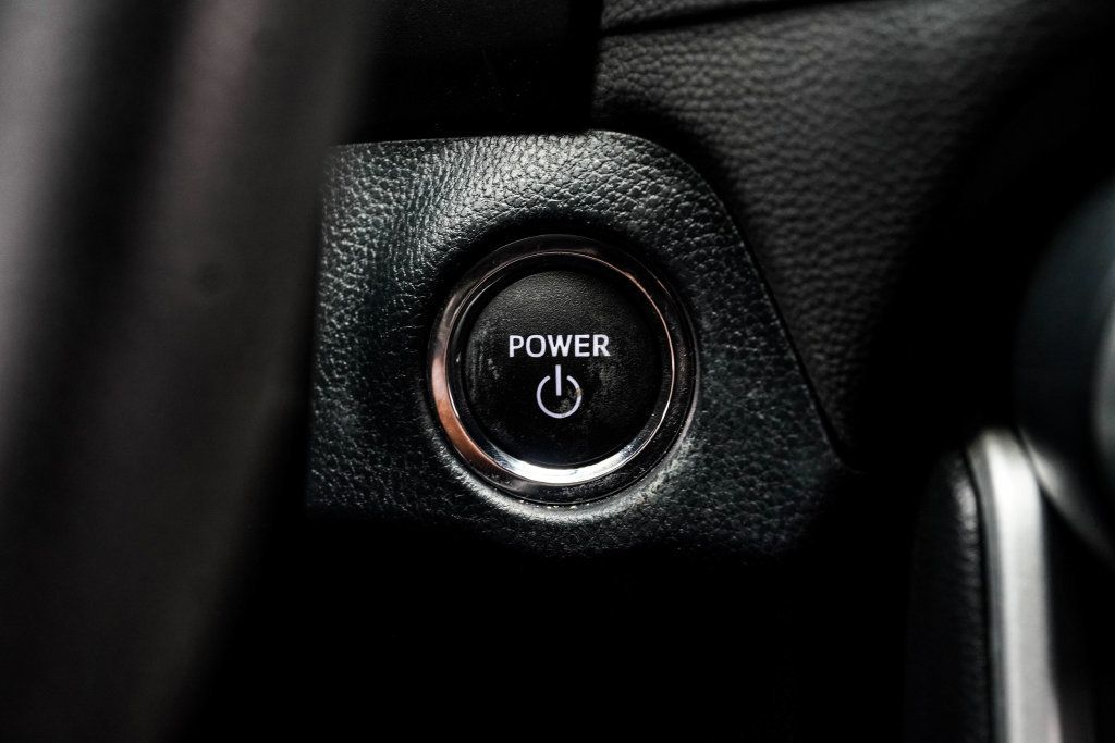 Toyota RAV4 photo 25