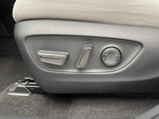 2023 Toyota RAV4 Hybrid XLE AWD - 22954585 - 13