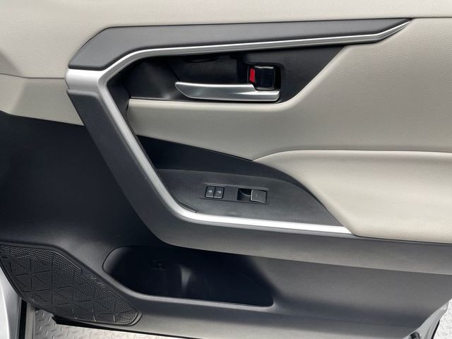 2023 Toyota RAV4 Hybrid XLE AWD - 22954585 - 14