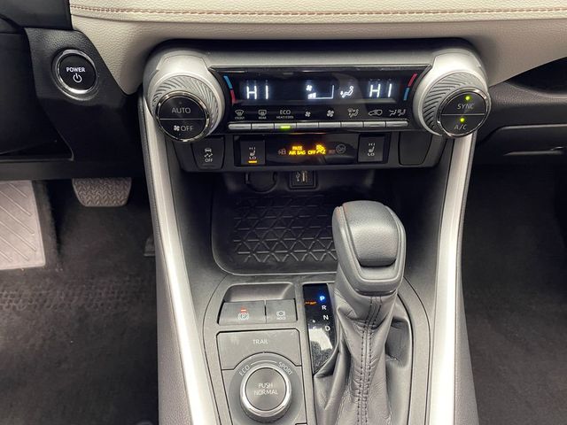 2023 Toyota RAV4 Hybrid XLE AWD - 22954585 - 25