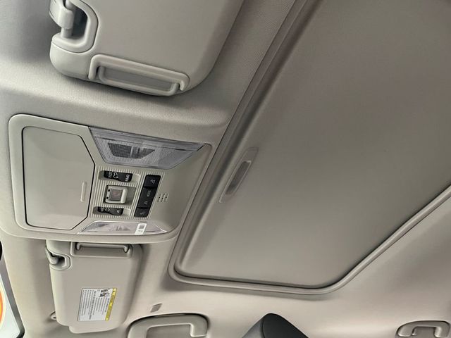 2023 Toyota RAV4 Hybrid XLE AWD - 22954585 - 29