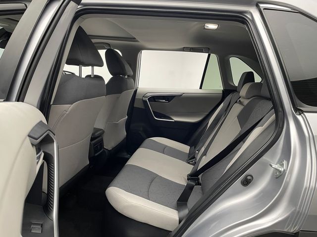 2023 Toyota RAV4 Hybrid XLE AWD - 22954585 - 32