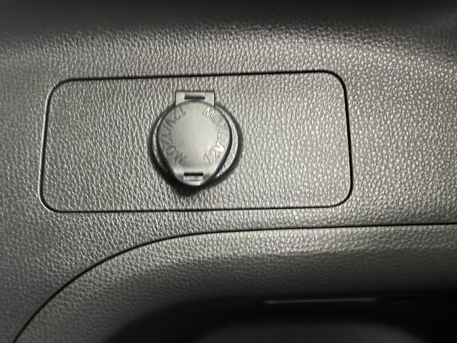 2023 Toyota RAV4 Hybrid XLE AWD - 22962121 - 40