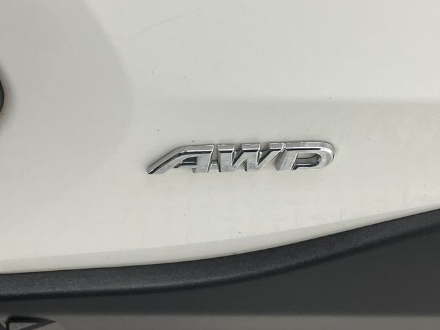 2023 Toyota RAV4 Hybrid XLE AWD - 22962121 - 42