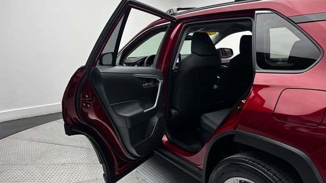 2023 Toyota RAV4 Hybrid XLE AWD - 23037053 - 29