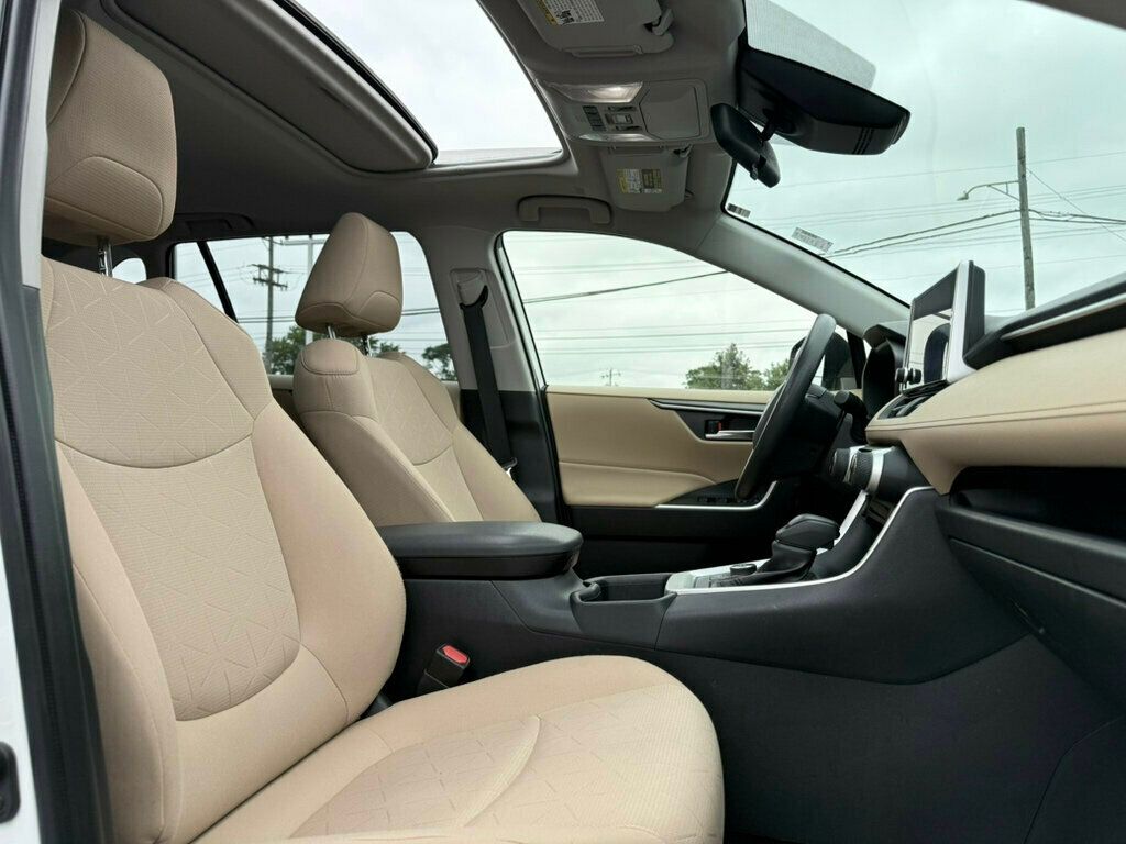2023 Toyota RAV4 Hybrid XLE AWD - 22902233 - 14