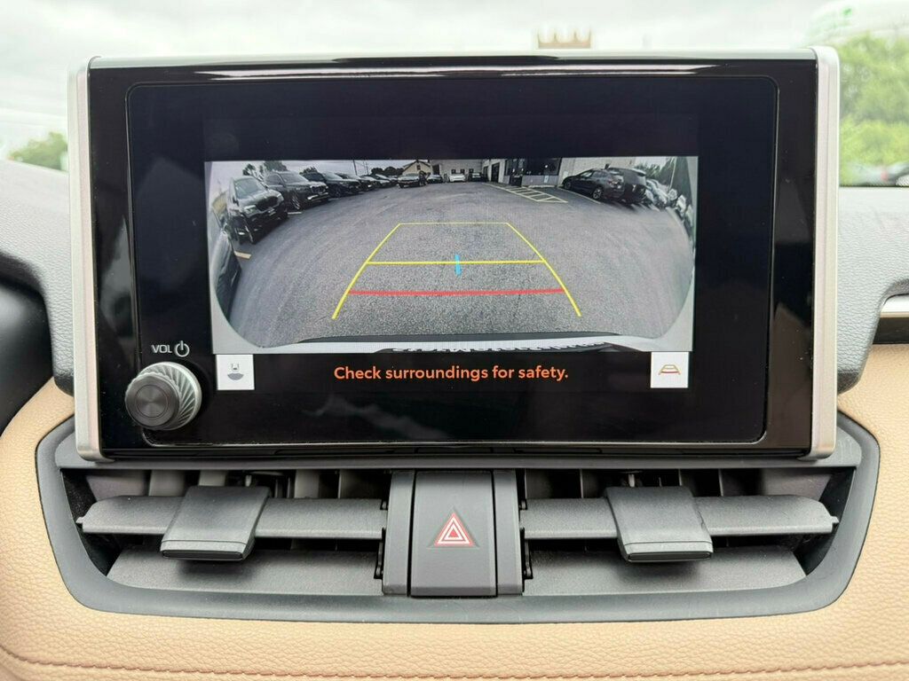 2023 Toyota RAV4 Hybrid XLE AWD - 22902233 - 3