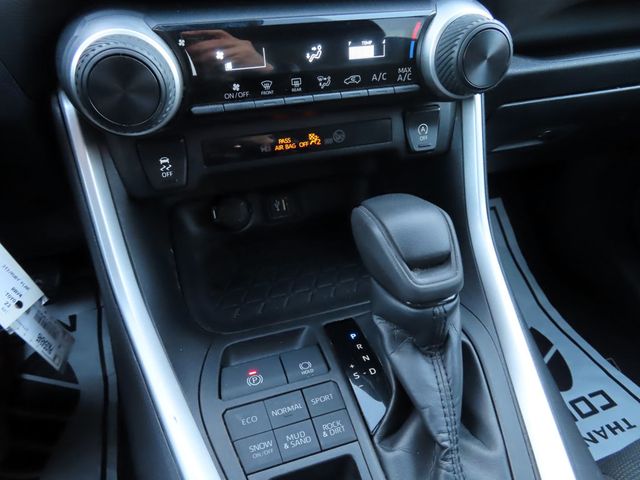 2023 Toyota RAV4 LE AWD - 22983246 - 32