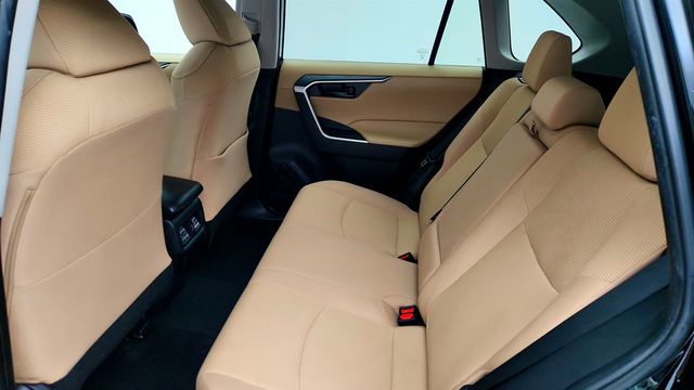 2023 Toyota RAV4 LE AWD w/ Blind Spot Monitor - 23009478 - 17