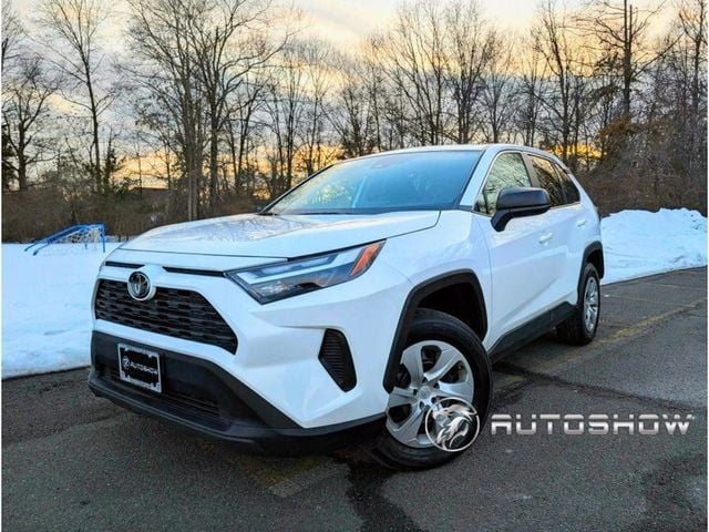 2023 Toyota RAV4 LE FWD - 22985754 - 0