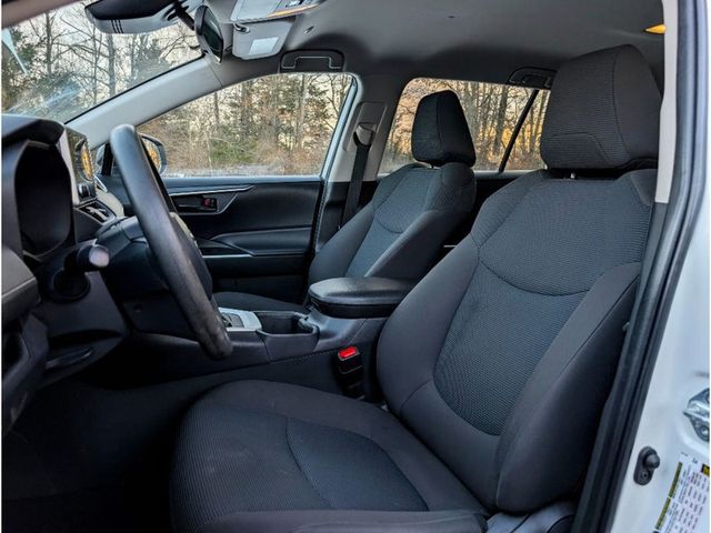 2023 Toyota RAV4 LE FWD - 22985754 - 14