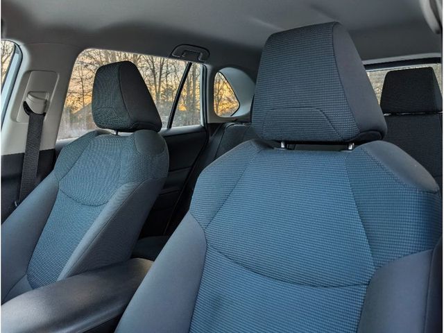 2023 Toyota RAV4 LE FWD - 22985754 - 15