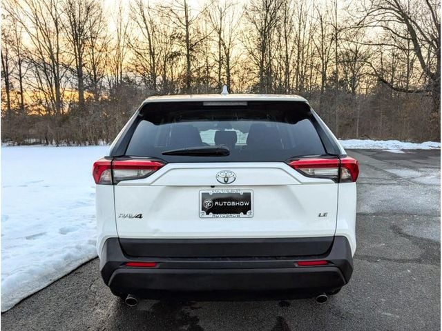2023 Toyota RAV4 LE FWD - 22985754 - 5