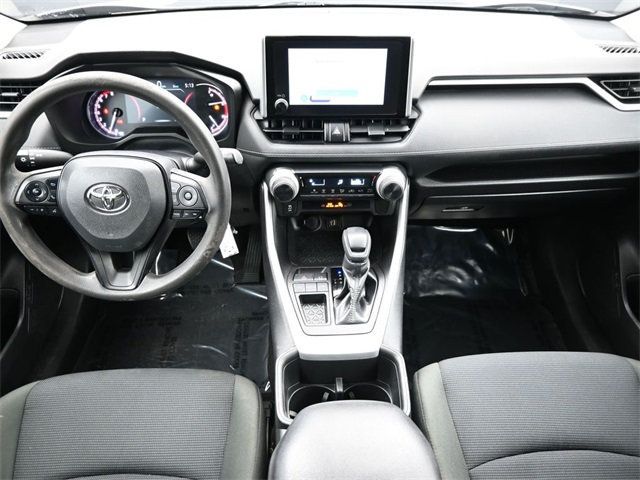 2023 Toyota RAV4 LE FWD - 22954192 - 17