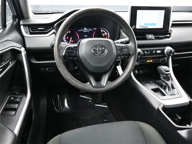 2023 Toyota RAV4 LE FWD - 22954192 - 18