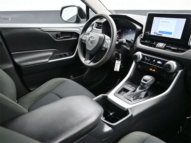 2023 Toyota RAV4 LE FWD - 22954192 - 19