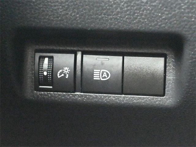 2023 Toyota RAV4 LE FWD - 22954192 - 28