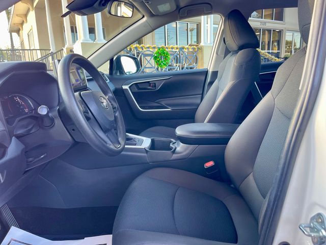 2023 Toyota RAV4 LE FWD - 22946183 - 10