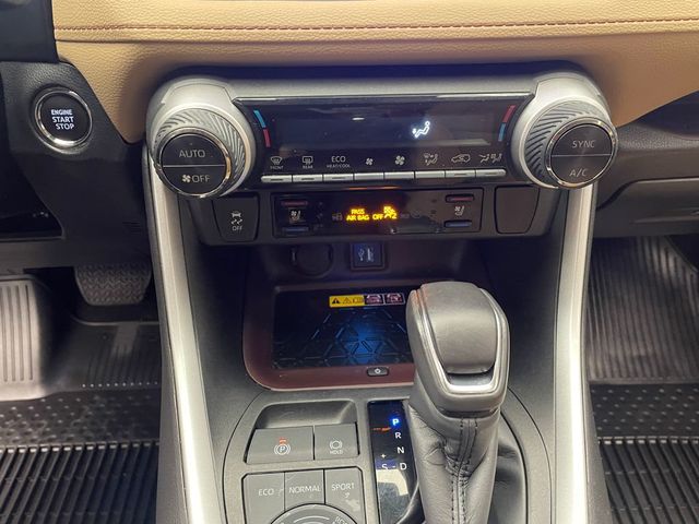 2023 Toyota RAV4 Limited AWD - 22938882 - 26