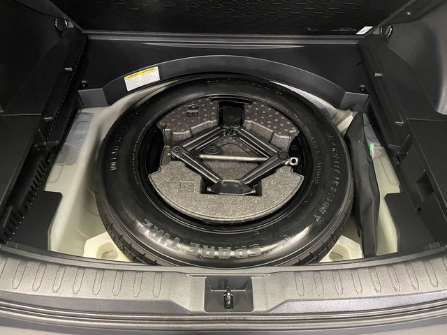 2023 Toyota RAV4 Limited AWD - 22938882 - 40