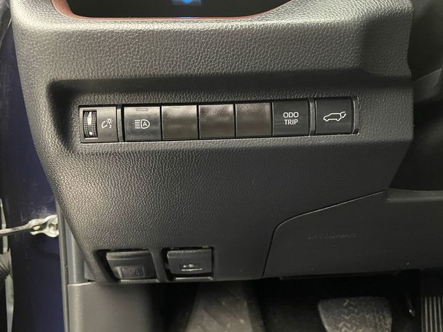 2023 Toyota RAV4 Limited AWD - 22981521 - 19