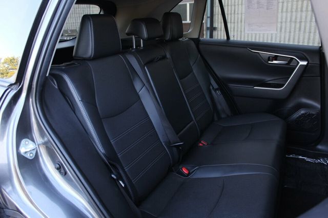 2023 Toyota RAV4 ONE OWNER 4WD LIMITED W/ NAVIGATION, LEATHER, MOONROOF - 23080620 - 10