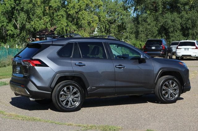 2023 Toyota RAV4 ONE OWNER 4WD LIMITED W/ NAVIGATION, LEATHER, MOONROOF - 23080620 - 2