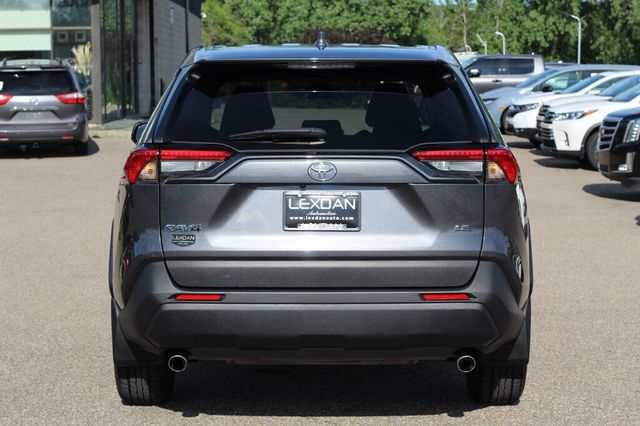 2023 Toyota RAV4 ONE OWNER LE SUV - 23040263 - 4