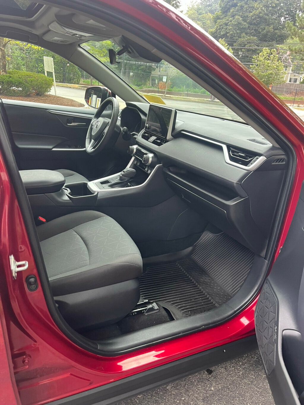 2023 Toyota RAV4 XLE AWD - 22893592 - 9